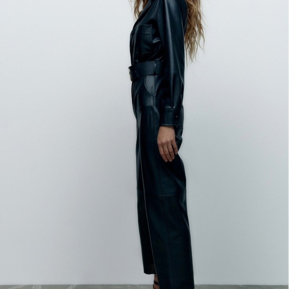 Zara Navy Belted Jumpsuit - Picture 5 of 10